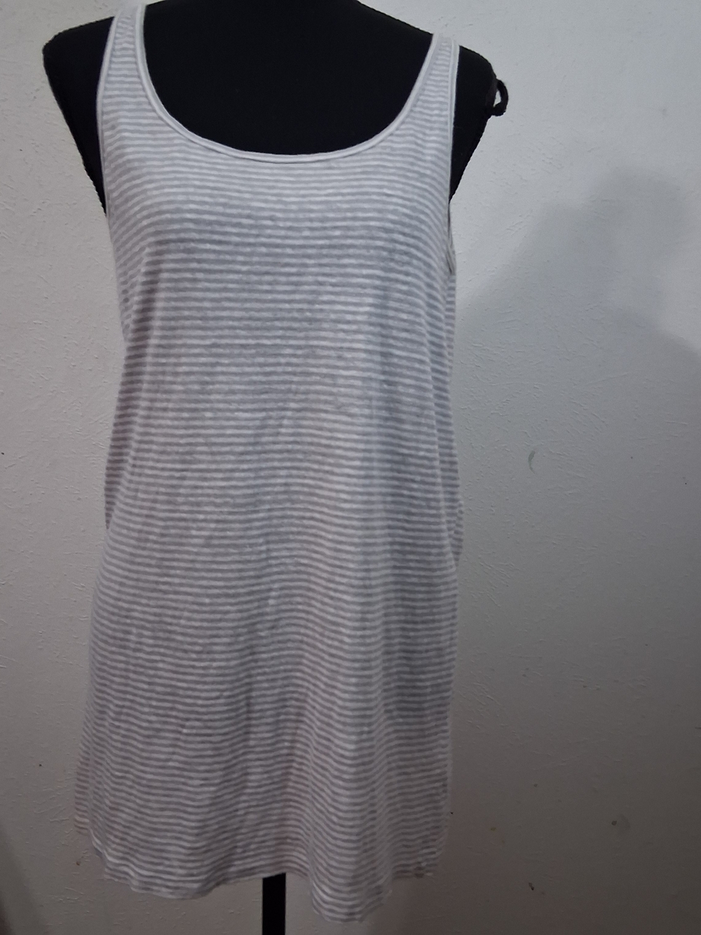 Eileen Fisher Gray & White Striped Organic Linen Scoop Neck Tank